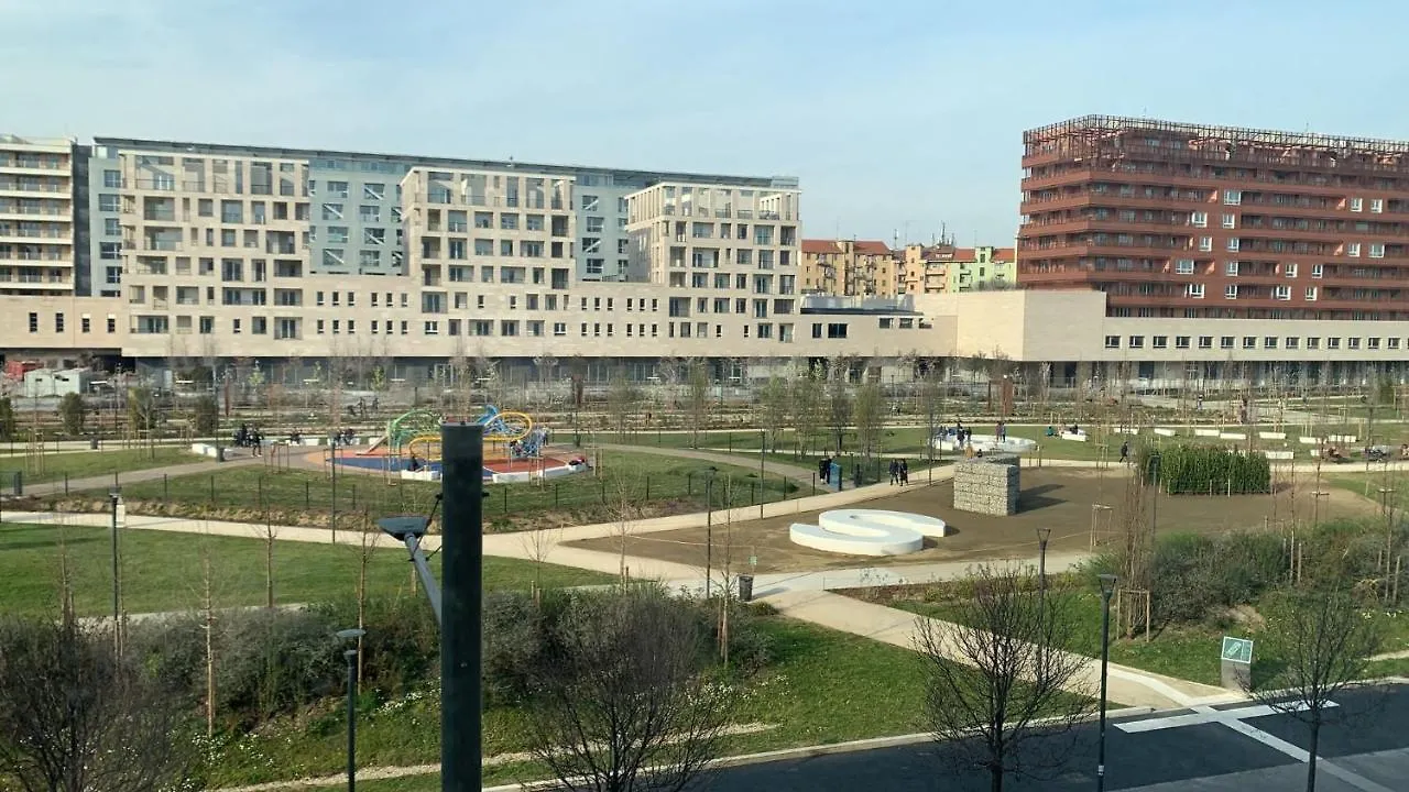 Apartment Confortevole Bilocale In Largo Marinai D'Italia Milan